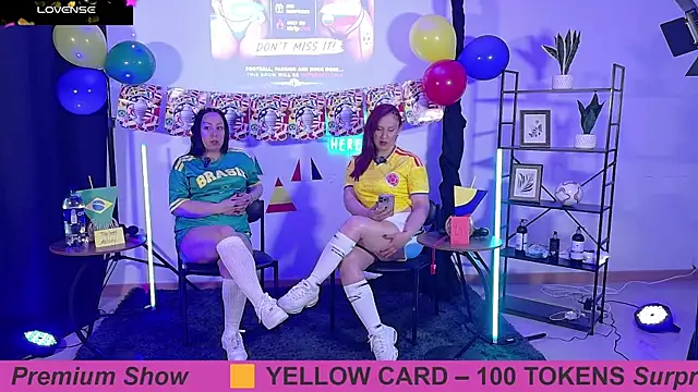 Snapshot of Megan-01- chatting on June 19, 2:54 pm Megan-01- online show from June 19, 2:54 pm