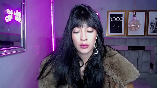 Isabella Collen v online show from March 17, 12:46 pm