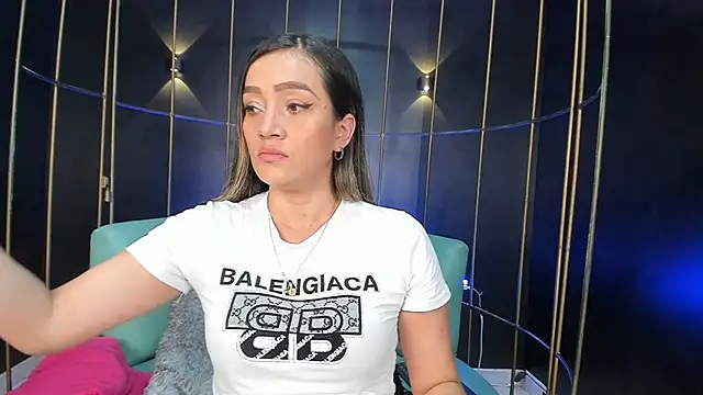 Snapshot of Gabriellacox chatting on October 11, 7:34 pm Gabriellacox online show from October 11, 7:34 pm