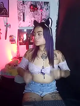 ChloeAllennn online show from October 3, 11:07 am