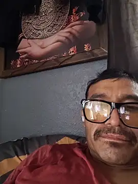 Snapshot of Mrpito7878 chatting on May 31, 6:42 pm Mrpito7878 online show from May 31, 6:42 pm