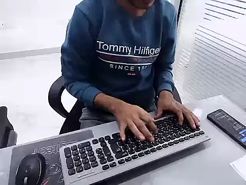 rahulkajuuu0909 online show from December 4, 11:19 am