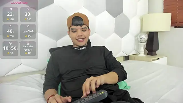 Snapshot of Axel_Forte chatting on October 20, 7:47 pm Axel Forte online show from October 20, 7:47 pm