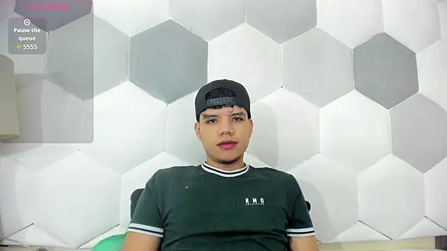 Snapshot of Axel_Forte chatting on November 6, 1:23 pm Axel Forte online show from November 6, 1:23 pm