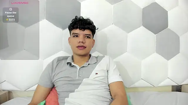 Snapshot of Axel_Forte chatting on November 8, 1:22 pm Axel Forte online show from November 8, 1:22 pm