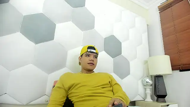 Snapshot of Axel_Forte chatting on December 16, 12:54 pm Axel Forte online show from December 16, 12:54 pm