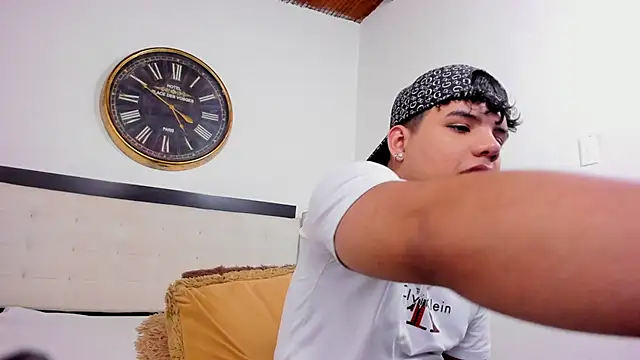 Axel Forte online show from June 24, 3:22 pm