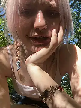 KimiSakura online show from May 28, 3:20 pm