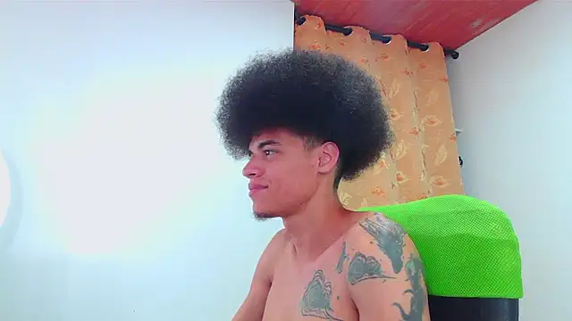Snapshot of Smith_Gael chatting on August 2, 6:39 pm Smith Gael online show from August 2, 6:39 pm