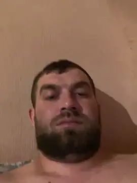 Snapshot of daniel21p chatting on March 20, 8:08 pm daniel21p online show from March 20, 8:08 pm