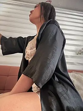 MichelleDiaz Pink online show from November 14, 4:28 pm