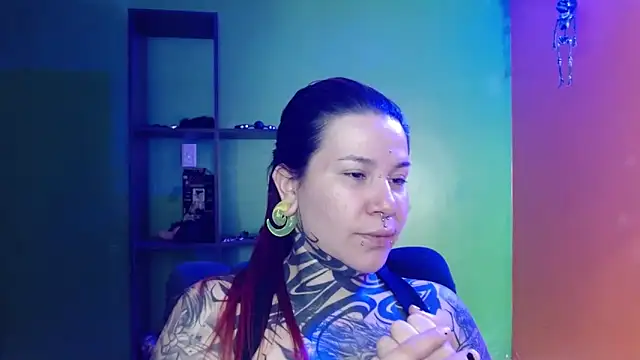 Snapshot of Pandora_9666 chatting on June 14, 5:37 pm Pandora 9666 online show from June 14, 5:37 pm