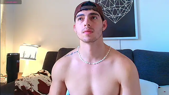 thomyafar online show from December 4, 6:49 pm