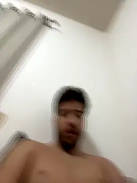 Snapshot of zJaulin chatting on December 3, 5:00 pm zJaulin online show from December 3, 5:00 pm