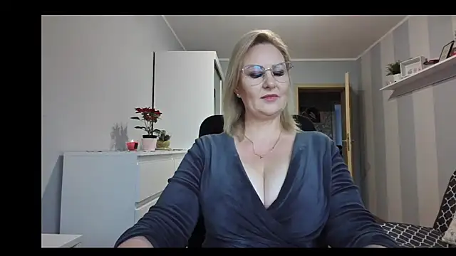 DianaLive online show from December 16, 7:24 am