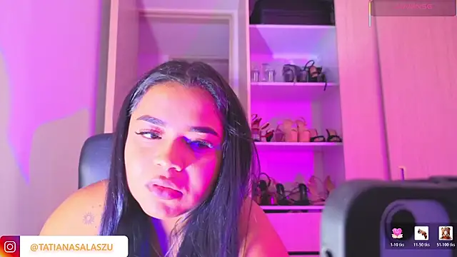 Snapshot of tatiana_10 chatting on May 18, 4:07 am tatiana 10 online show from May 18, 4:07 am