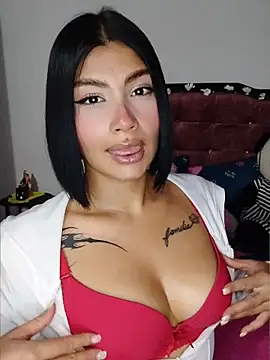 Snapshot of Kylie_brazt chatting on May 9, 2:50 am Kylie brazt online show from May 9, 2:50 am