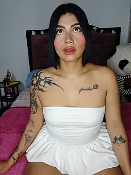 Snapshot of Kylie_brazt chatting on May 19, 1:56 am Kylie brazt online show from May 19, 1:56 am