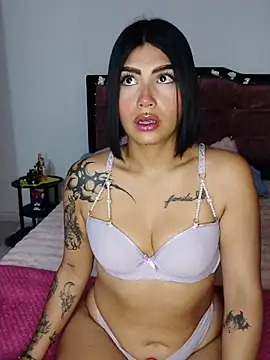 Snapshot of Kylie_brazt chatting on May 20, 3:56 am Kylie brazt online show from May 20, 3:56 am