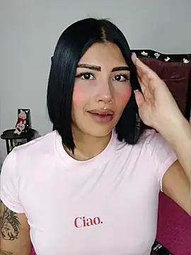 Snapshot of Kylie_brazt chatting on June 6, 3:44 am Kylie brazt online show from June 6, 3:44 am