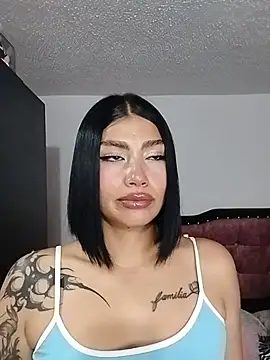 Snapshot of Kylie_brazt chatting on July 23, 3:48 am Kylie brazt online show from July 23, 3:48 am