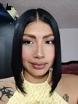 Snapshot of Kylie_brazt chatting on August 5, 4:15 am Kylie brazt online show from August 5, 4:15 am