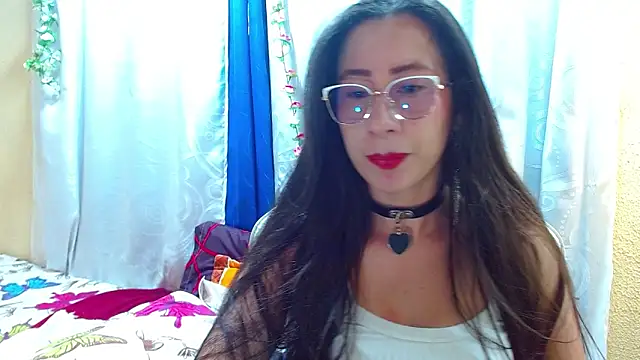 Gia leinn online show from February 16, 8:38 pm