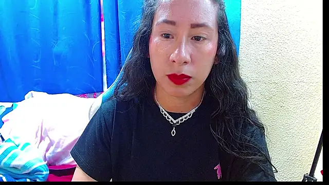 Snapshot of Gia_leinn chatting on July 14, 2:34 pm Gia leinn online show from July 14, 2:34 pm