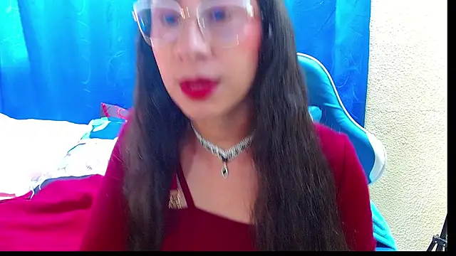 Snapshot of Gia_leinn chatting on July 17, 3:18 pm Gia leinn online show from July 17, 3:18 pm