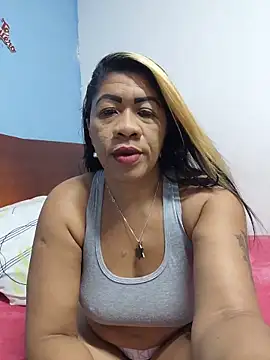 Snapshot of Tocameamor chatting on May 28, 1:36 am Tocameamor online show from May 28, 1:36 am