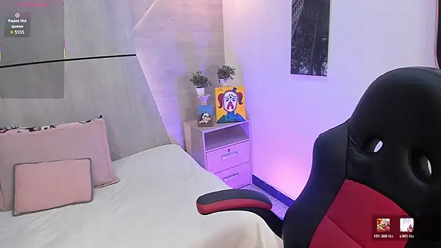 Layla Clarke online show from January 10, 3:41 am