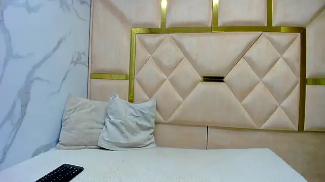 Kendall 6669 online show from November 29, 1:14 pm