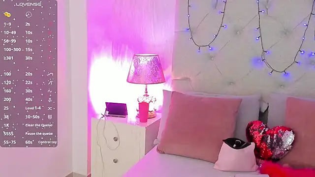 Snapshot of goth_tasha chatting on November 18, 7:51 pm goth tasha online show from November 18, 7:51 pm