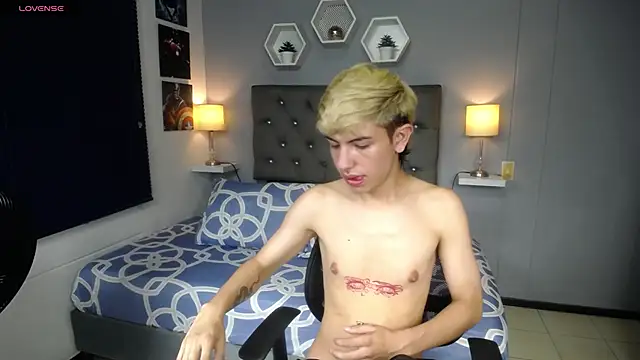 matteo foxx online show from February 22, 1:35 pm