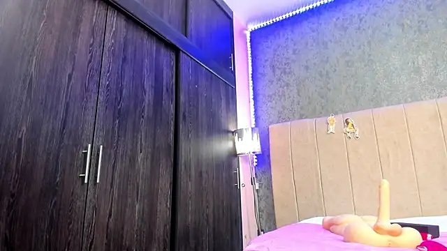 ava-am online show from November 6, 1:50 am