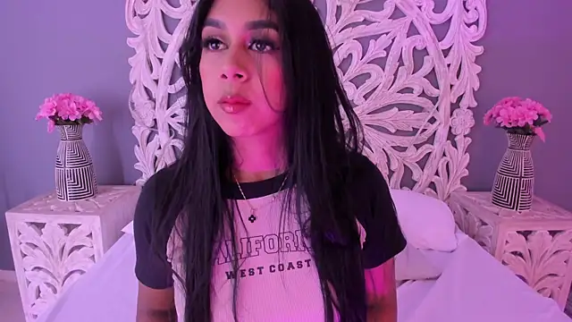 AnnieGibbyns online show from June 25, 8:24 pm