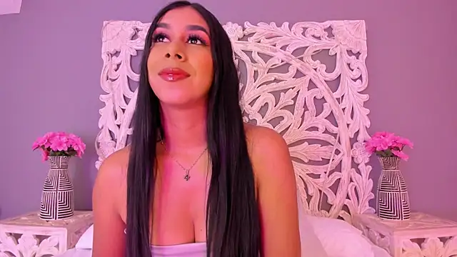 AnnieGibbyns online show from July 31, 8:19 pm