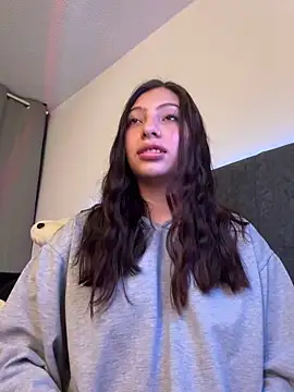 Dirty-Bunnyyy online show from February 2, 3:05 am