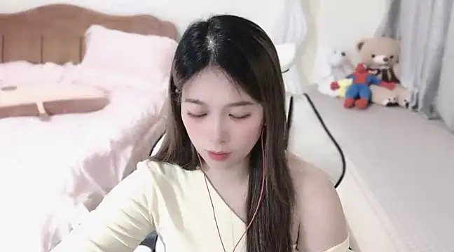 Snapshot of Rose-168 chatting on March 15, 10:57 am Rose-168 online show from March 15, 10:57 am