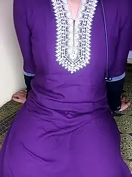 Snapshot of geetha_telugu_kan277 chatting on March 6, 2:08 pm geetha telugu kan277 online show from March 6, 2:08 pm