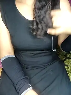 Snapshot of geetha_telugu_kan277 chatting on March 11, 11:01 am geetha telugu kan277 online show from March 11, 11:01 am