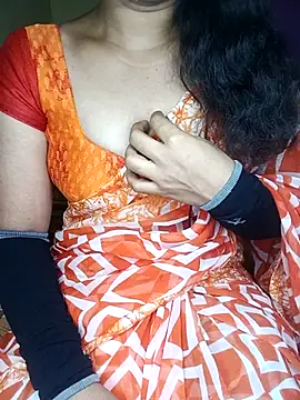 Snapshot of geetha_telugu_kan277 chatting on March 21, 9:56 am geetha telugu kan277 online show from March 21, 9:56 am