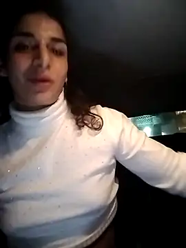 Loladanger20 online show from December 17, 11:11 pm