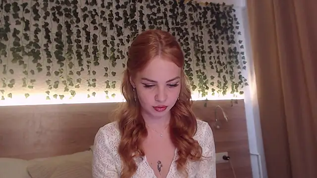 Snapshot of IvyAngel chatting on July 2, 2:01 pm IvyAngel online show from July 2, 2:01 pm