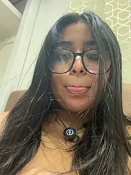 virginbrunette99 online show from June 13, 5:05 am