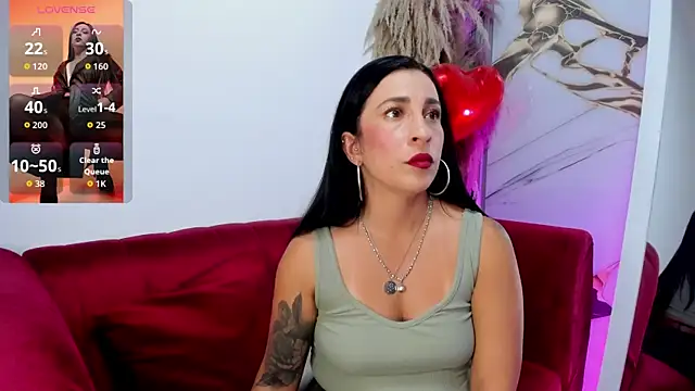 Snapshot of Bella_williamss_ chatting on March 31, 7:36 pm Bella williamss online show from March 31, 7:36 pm
