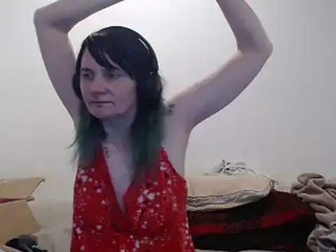 Hotmodel1984 online show from March 18, 5:43 am