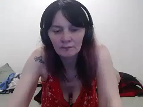 Hotmodel1984 online show from April 30, 9:08 pm