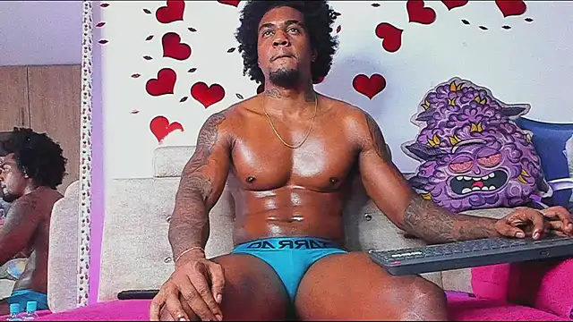 LOGAN DRAKE online show from August 2, 3:16 am