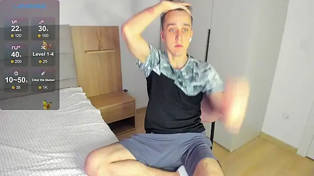 your super hero online show from February 25, 6:47 am